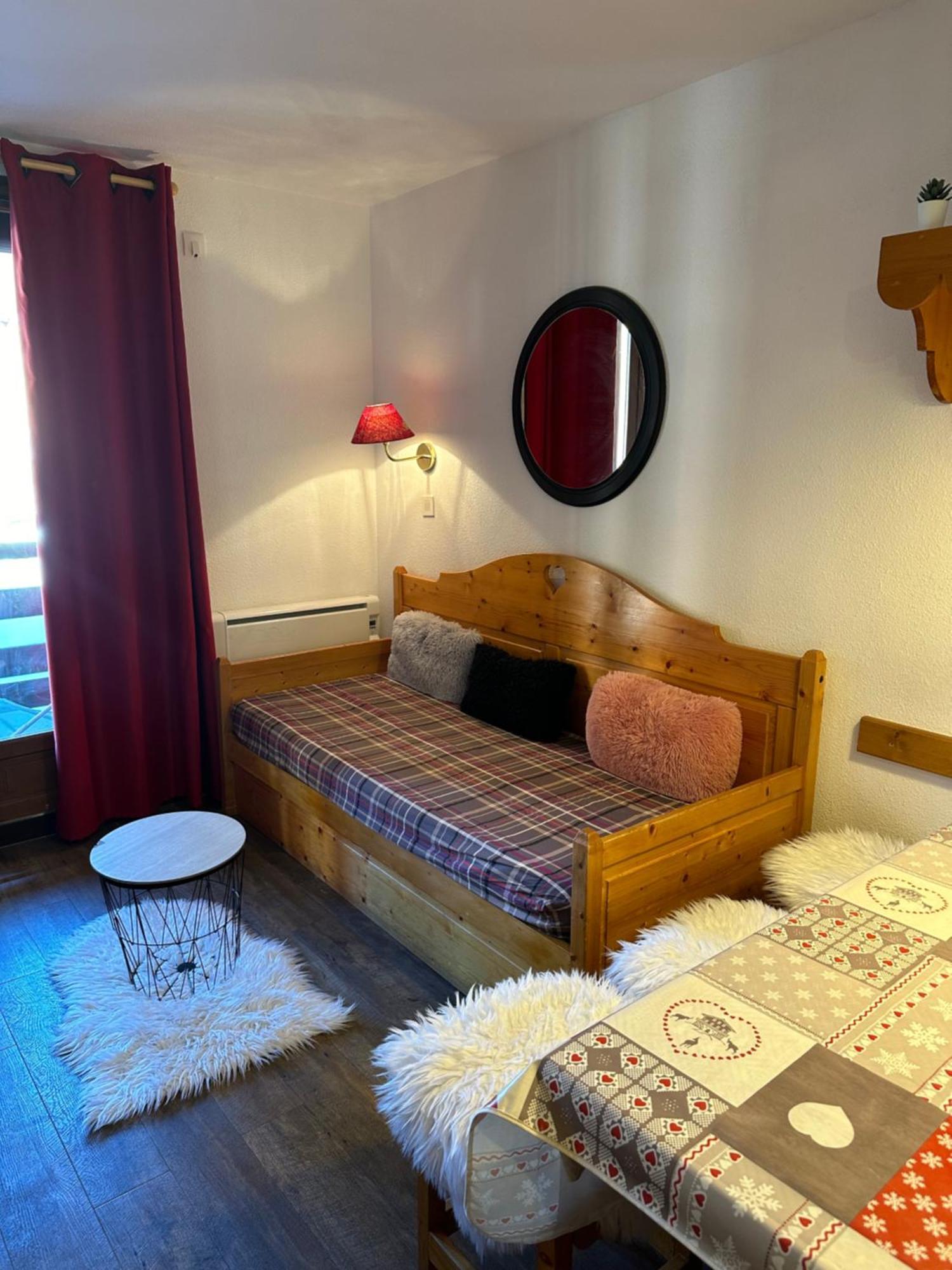 Chez Lougia Apartment Ризул Екстериор снимка