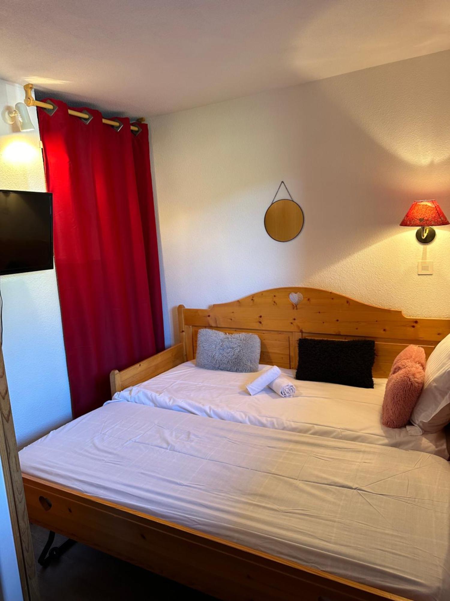 Chez Lougia Apartment Ризул Екстериор снимка